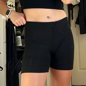 Ribbed Black Biker Shorts